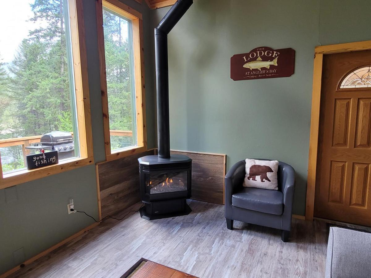 Riverfront Motel & Cabins Thompson Falls 外观 照片