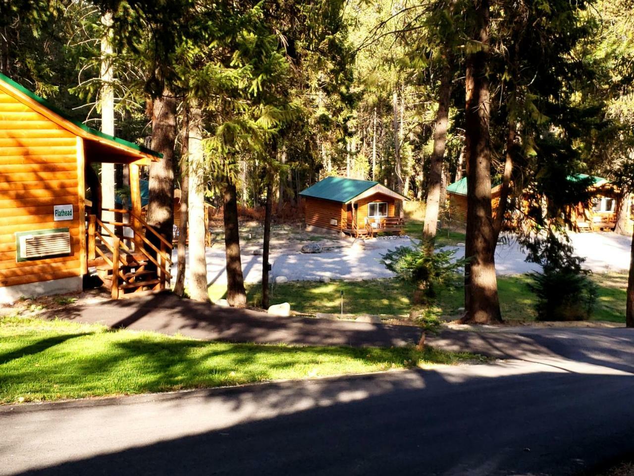 Riverfront Motel & Cabins Thompson Falls 外观 照片